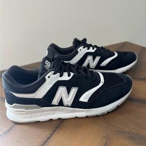 New Balance 997 Black and White Athletic Shoes